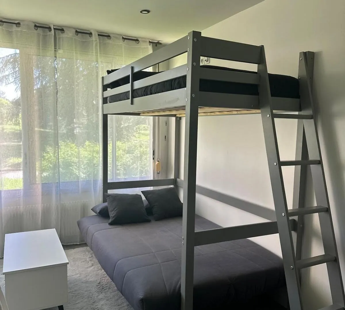Studio Lyon 8 Proche Hopitaux Appartement